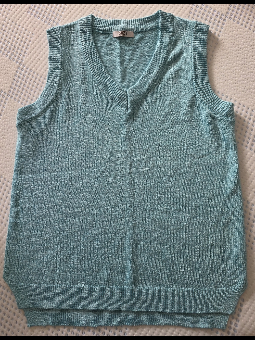 Suzy Shier Mint Aqua V-Neck Knit Tank